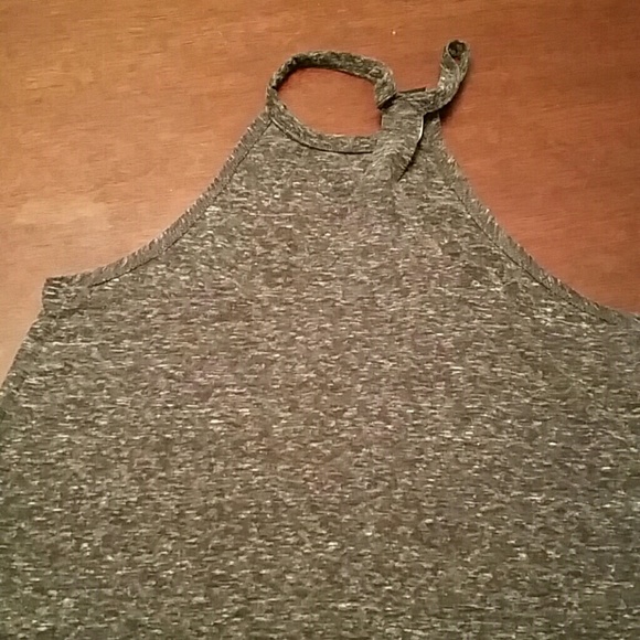 Cute tank - Picture 3 of 3